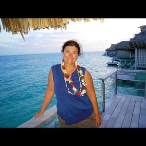 Meet your Posher, Suzette